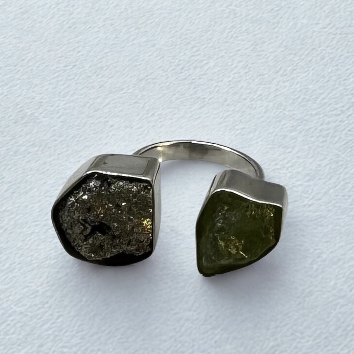 Δαχτυλίδι με Πυρίτη και Περίδοτο